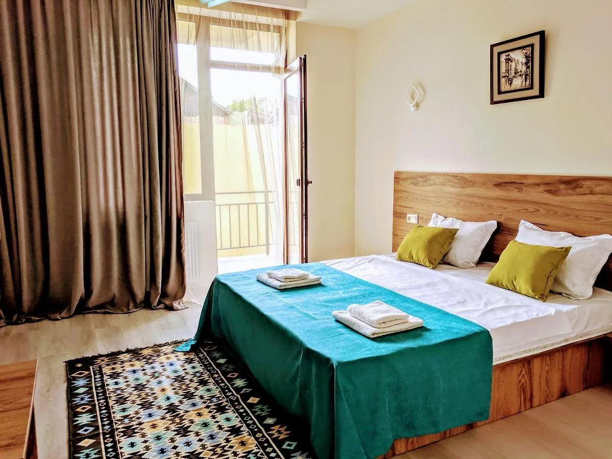Hotel 5 Rooms Грузия